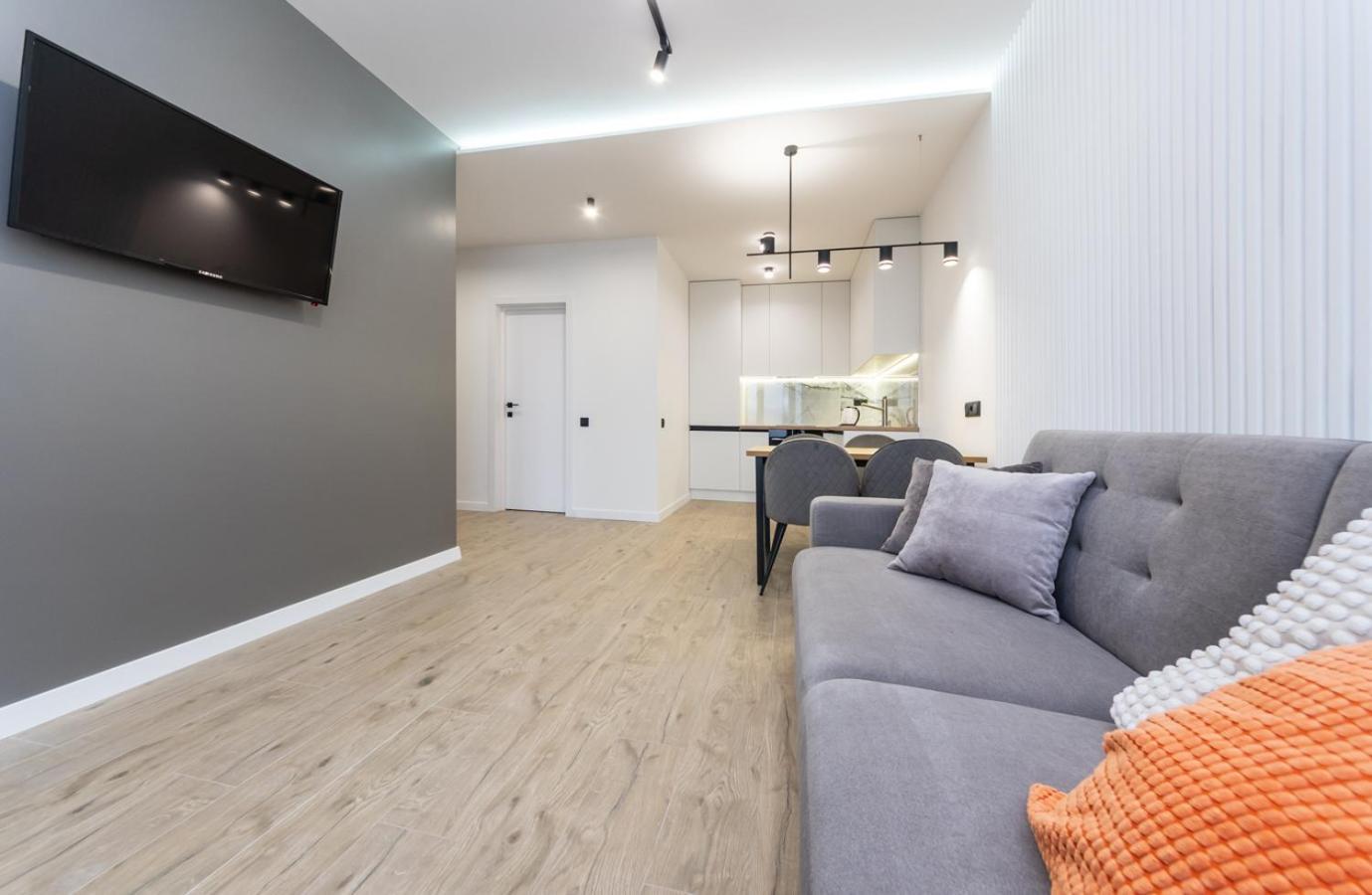 Luxury Apartment Near Metro Station Osokorky Κίεβο Εξωτερικό φωτογραφία